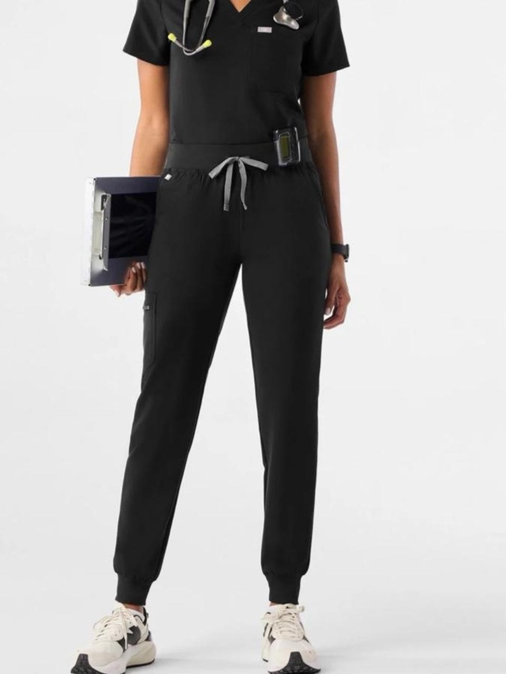 FIGS Womens Zamora Jogger Scrub Pants Size S Black Athleisure
